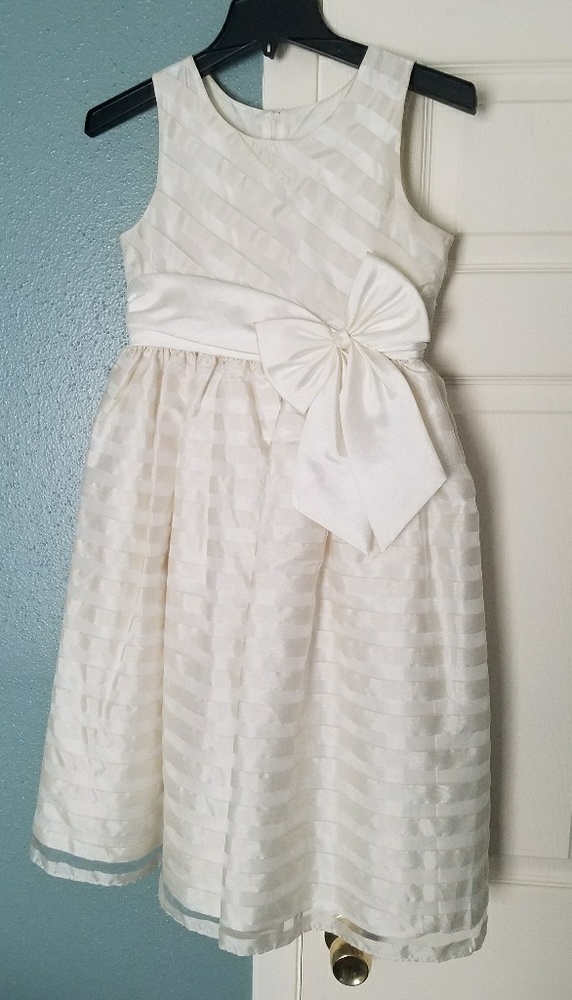 Formal girls dress